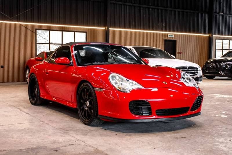 2004 Porsche 911 CARRERA 4S