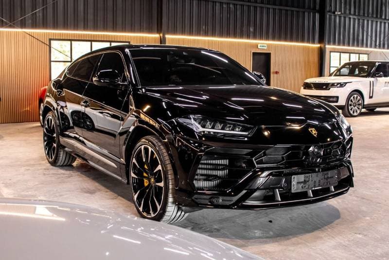 2019 Lamborghini Urus STANDARD