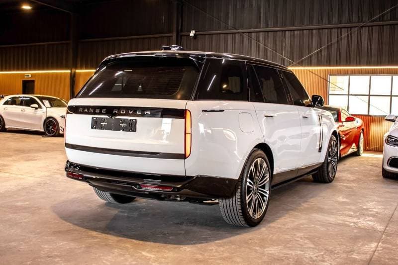 2025 Land Rover Range Rover AUTOBIOGRAPHY thumbnail 8