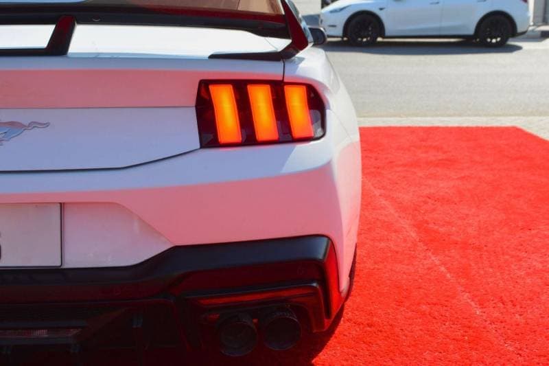 2024 Ford Mustang PREMIUM thumbnail 6