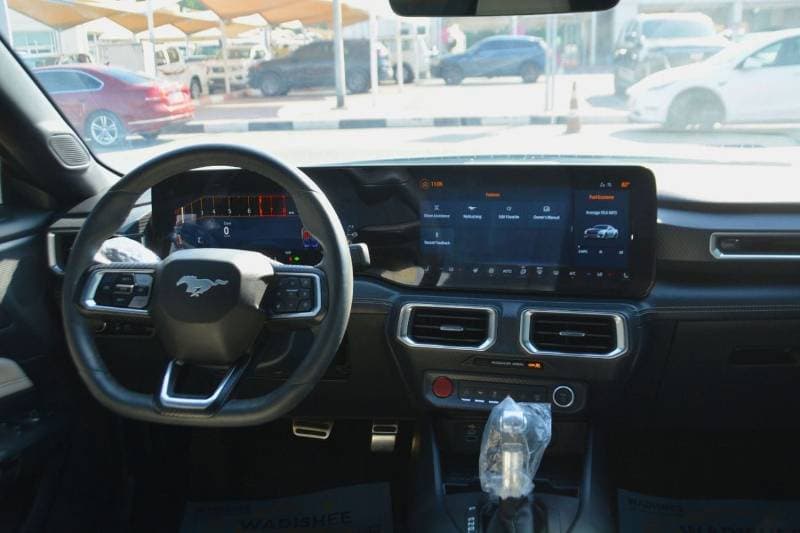 2024 Ford Mustang PREMIUM thumbnail 8