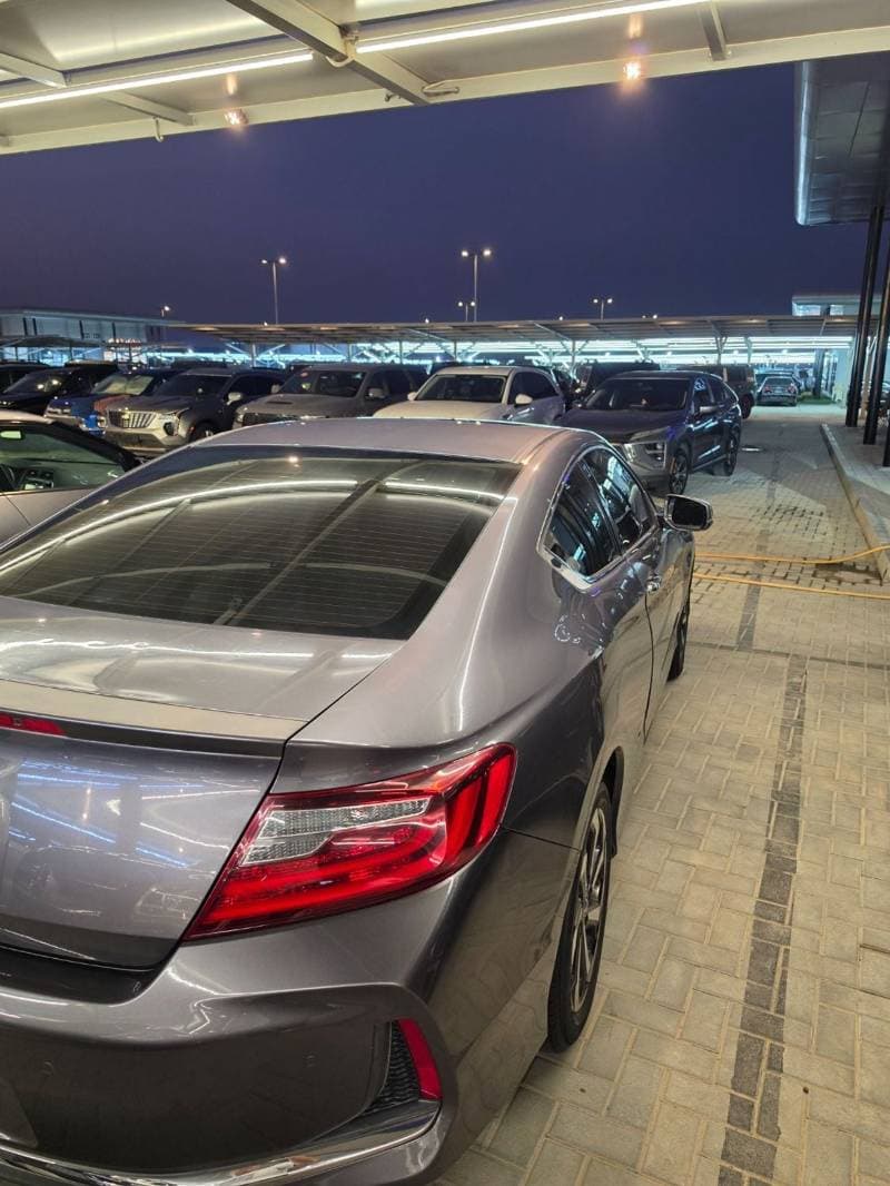 2016 Honda Accord Coupe EXI thumbnail 4