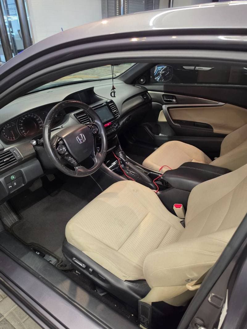 2016 Honda Accord Coupe EXI thumbnail 6