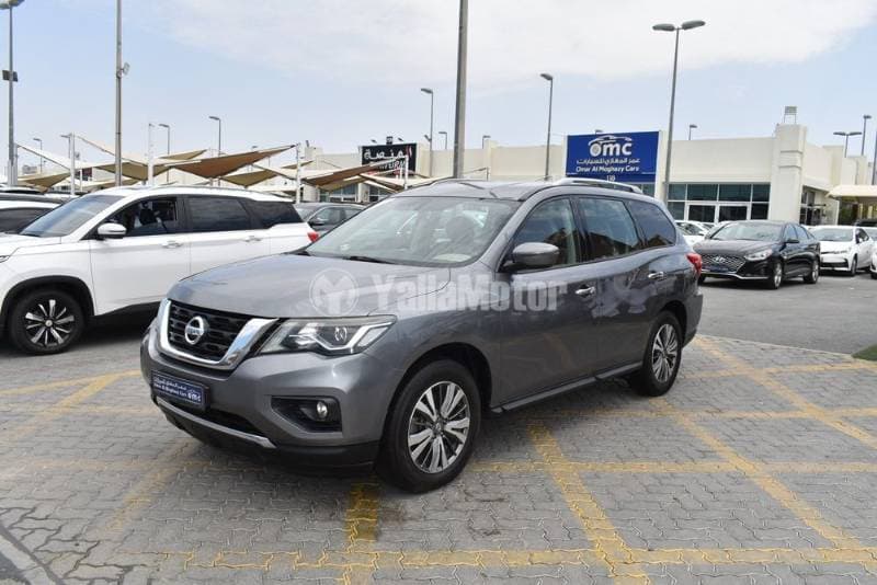 2020 Nissan Pathfinder thumbnail 2