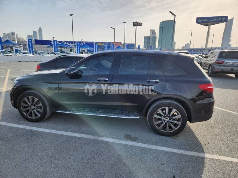 2019 Mercedes-Benz GLC-Class thumbnail 3