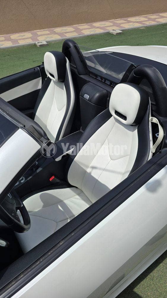 2010 Mercedes-Benz SLK-Class thumbnail 3