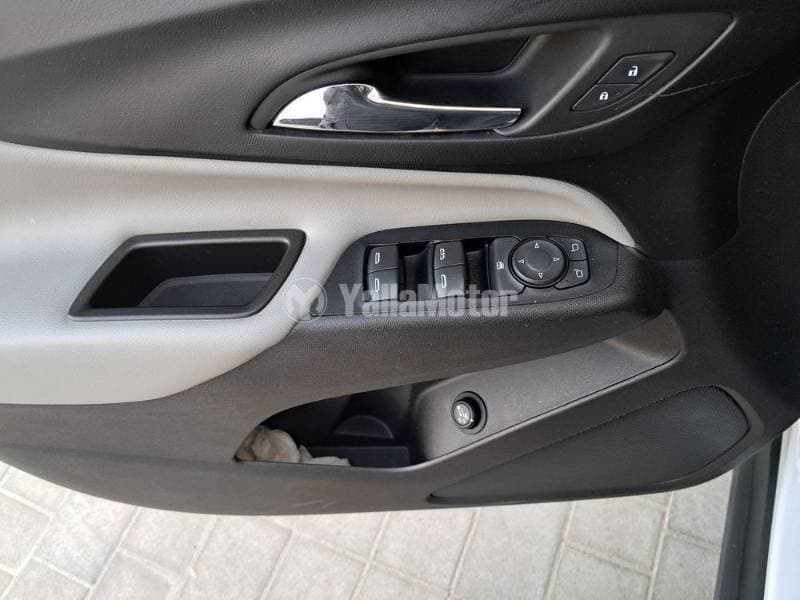 2019 Chevrolet Equinox thumbnail 8