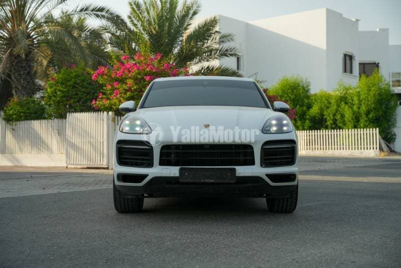 2023 Porsche Cayenne thumbnail 4