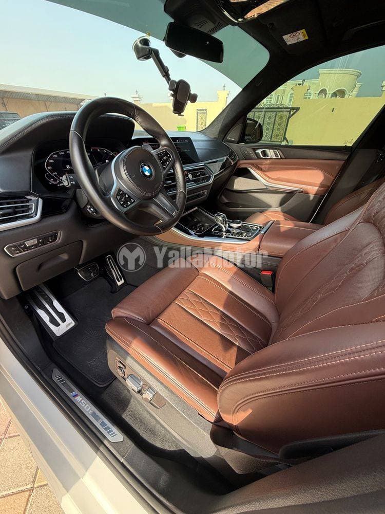 2020 BMW X5 M thumbnail 8