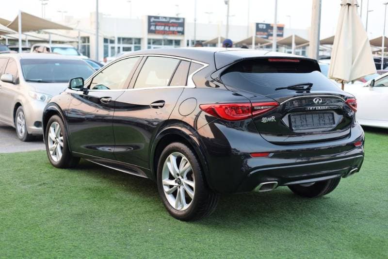 2019 Infiniti QX30 thumbnail 6