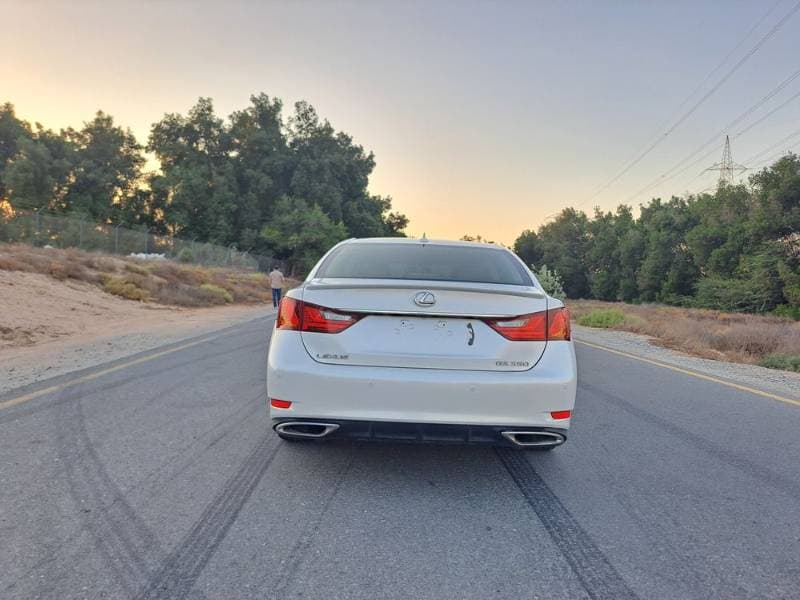 2013 Lexus GS thumbnail 2