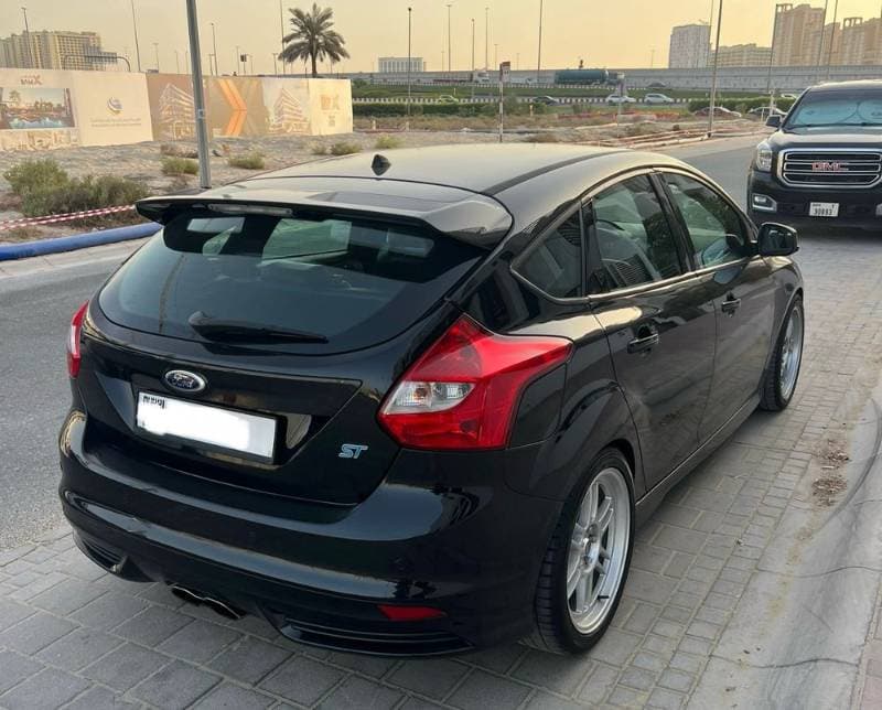2013 Ford Focus thumbnail 5
