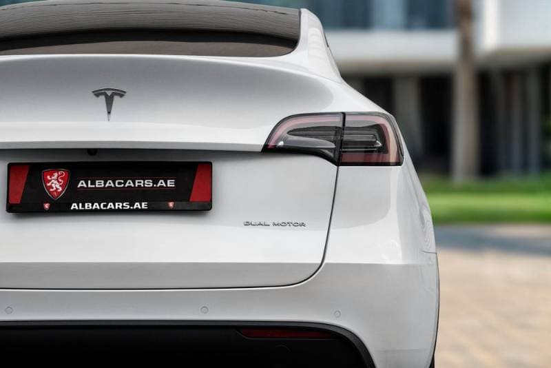 2022 Tesla Model Y thumbnail 6