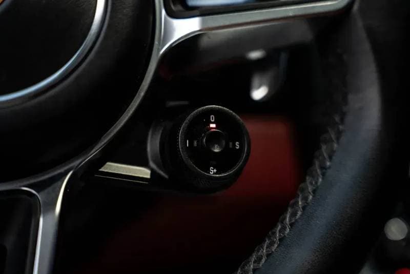 2019 Porsche 911 thumbnail 7