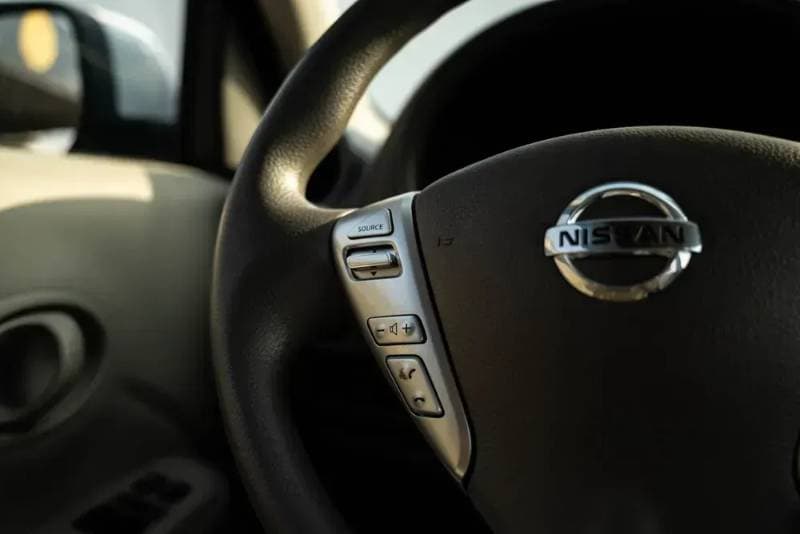 2022 Nissan Sunny thumbnail 6
