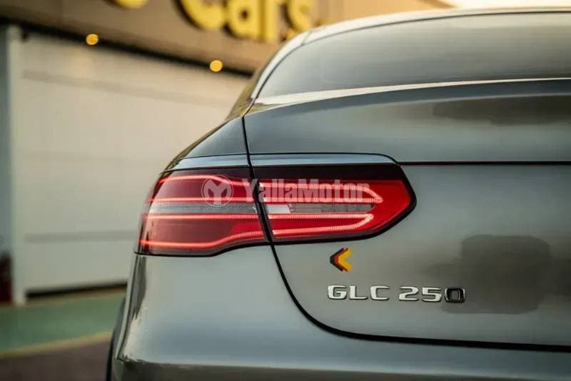 2019 Mercedes-Benz GLC-Class thumbnail 4