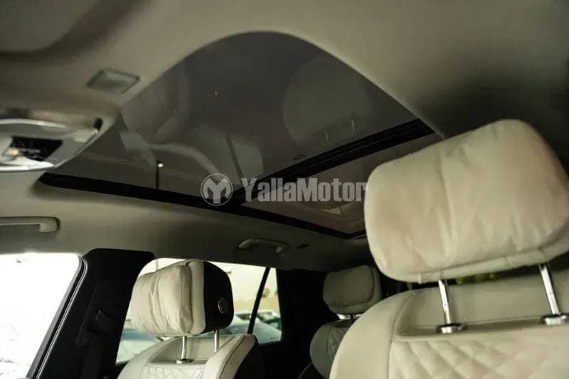 2022 Hongqi E-HS9 thumbnail 7