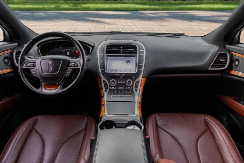 2020 Lincoln Nautilus thumbnail 8