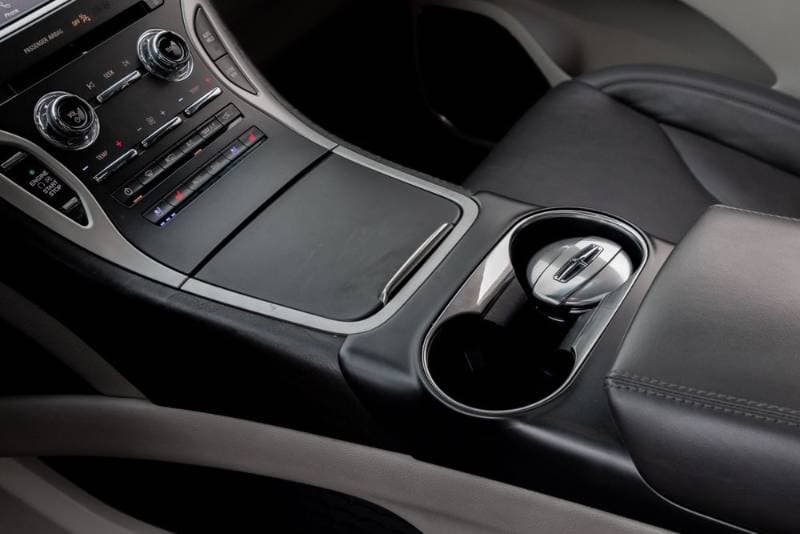 2020 Lincoln Nautilus thumbnail 6
