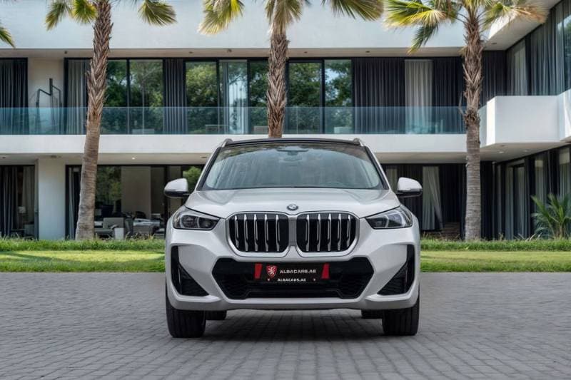 2024 BMW X1 thumbnail 4
