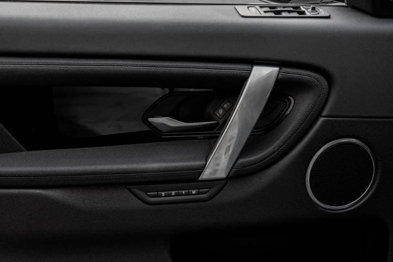 2020 Land Rover Discovery Sport thumbnail 7