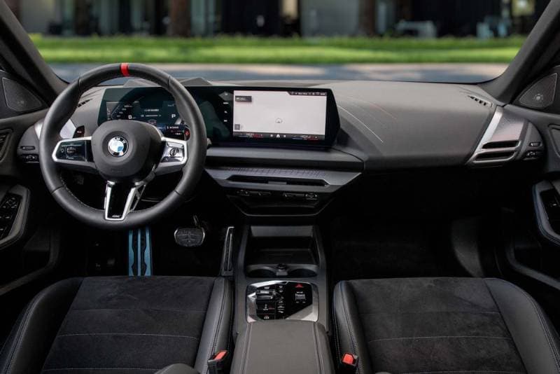 2025 BMW 2 Series Grand Coupe thumbnail 8