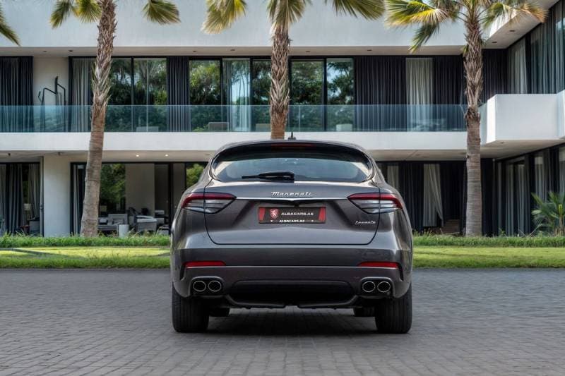 2022 Maserati Levante thumbnail 5
