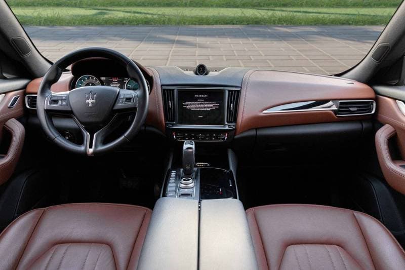 2022 Maserati Levante thumbnail 8