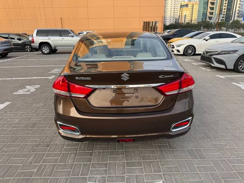 2023 Suzuki Ciaz thumbnail 4