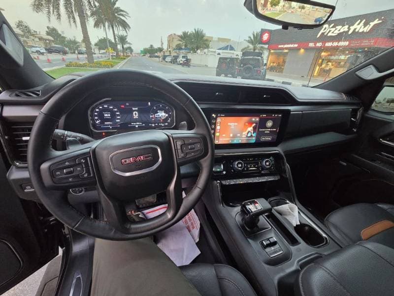 2024 GMC Sierra thumbnail 7