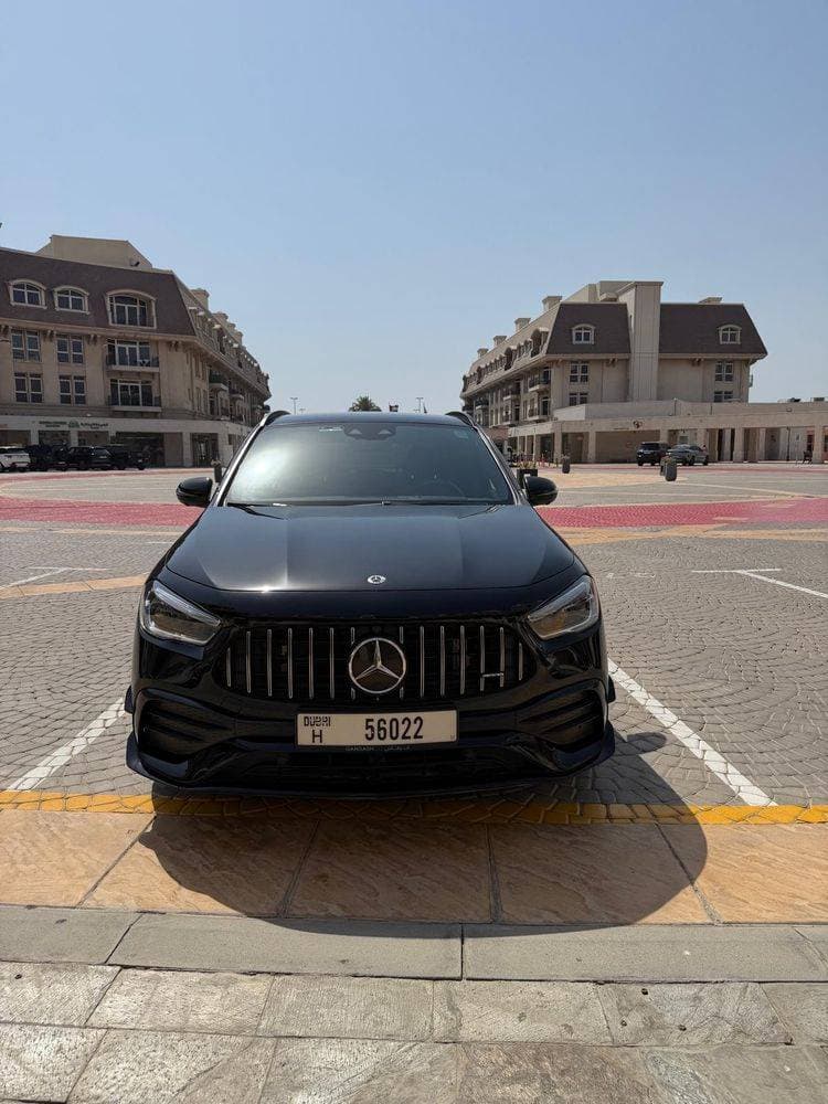 2023 Mercedes-Benz GLA thumbnail 2