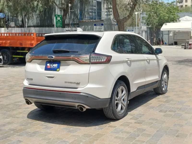 2017 Ford Edge thumbnail 5