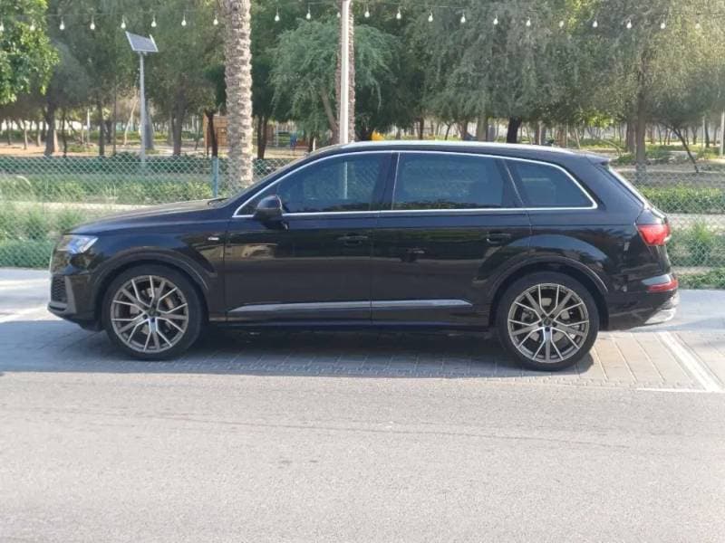 2020 Audi Q7 thumbnail 4
