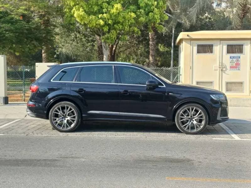 2020 Audi Q7 thumbnail 8