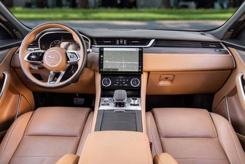 2021 Jaguar F-Pace thumbnail 8
