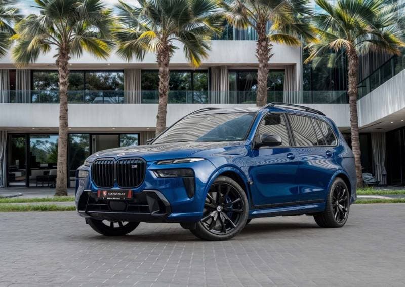 2023 BMW X7