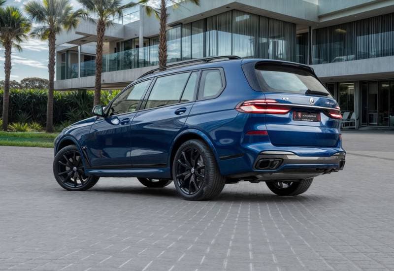 2023 BMW X7 thumbnail 3