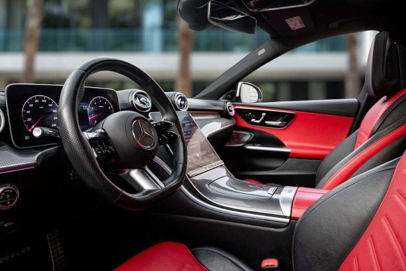 2024 Mercedes-Benz C-Class thumbnail 3