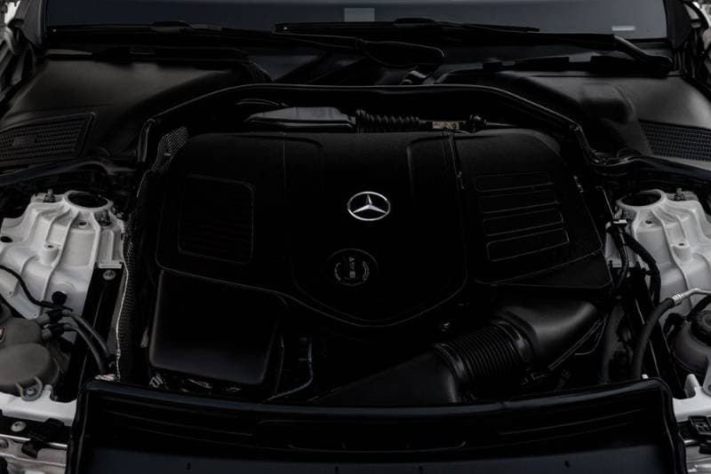 2024 Mercedes-Benz C-Class thumbnail 2