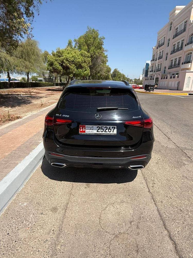 2024 Mercedes-Benz GLC-Class thumbnail 3