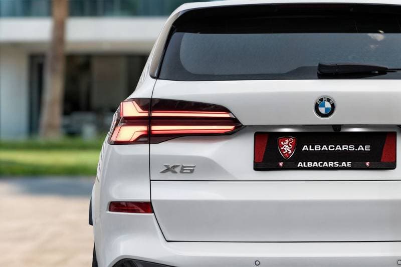 2024 BMW X5 thumbnail 2