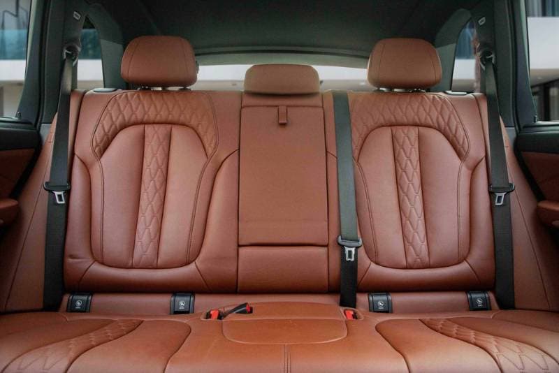 2024 BMW X5 thumbnail 6