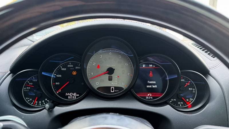 2018 Porsche Cayenne thumbnail 7
