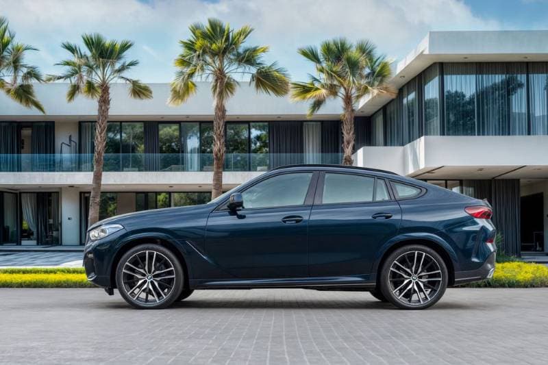 2023 BMW X6 thumbnail 2
