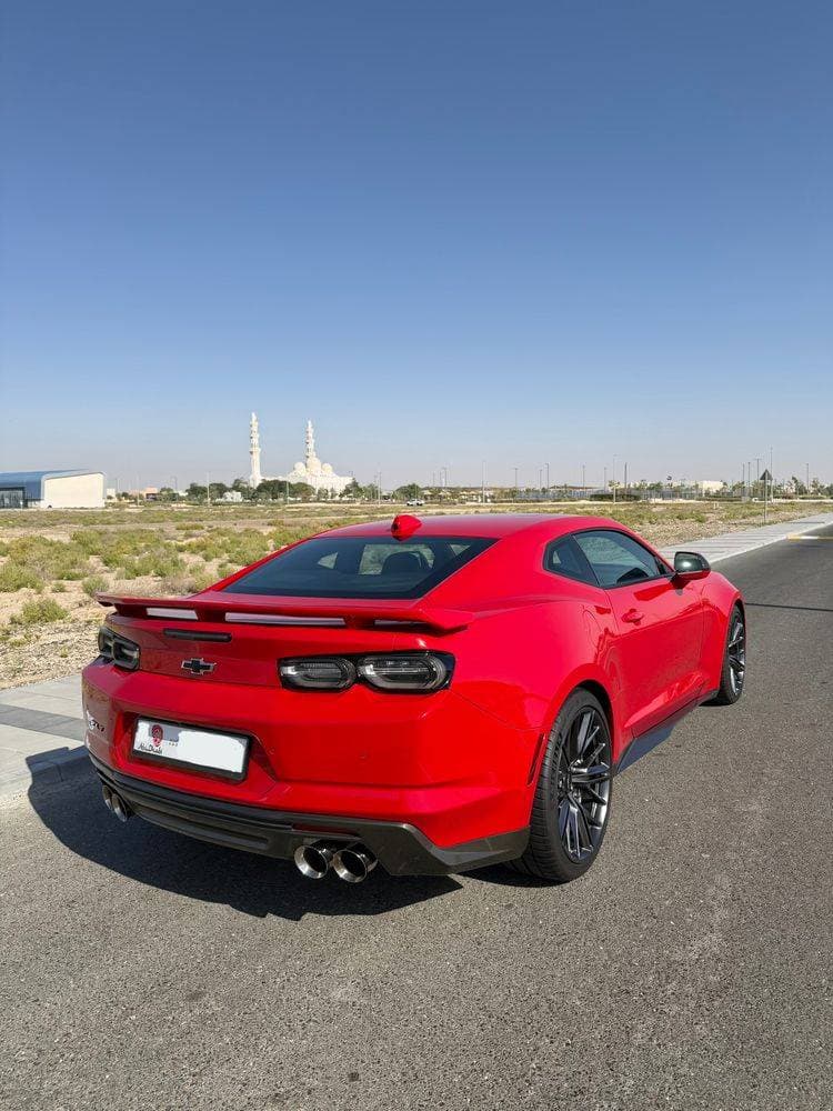 2023 Chevrolet Camaro Coupe thumbnail 3