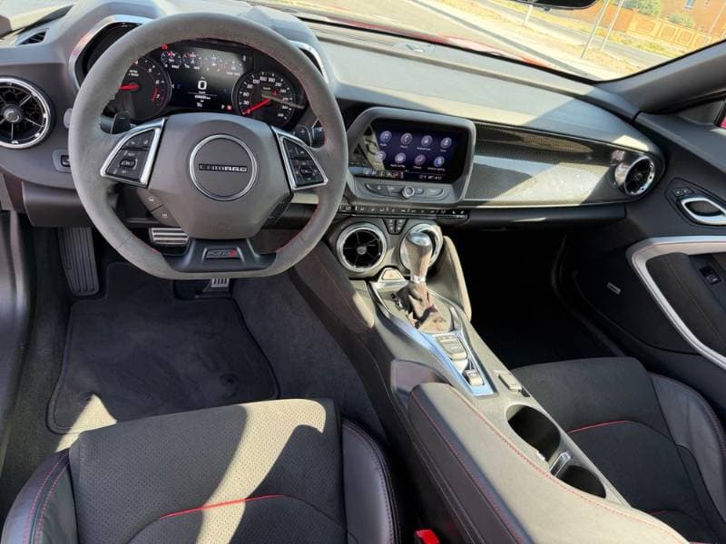 2023 Chevrolet Camaro Coupe thumbnail 6
