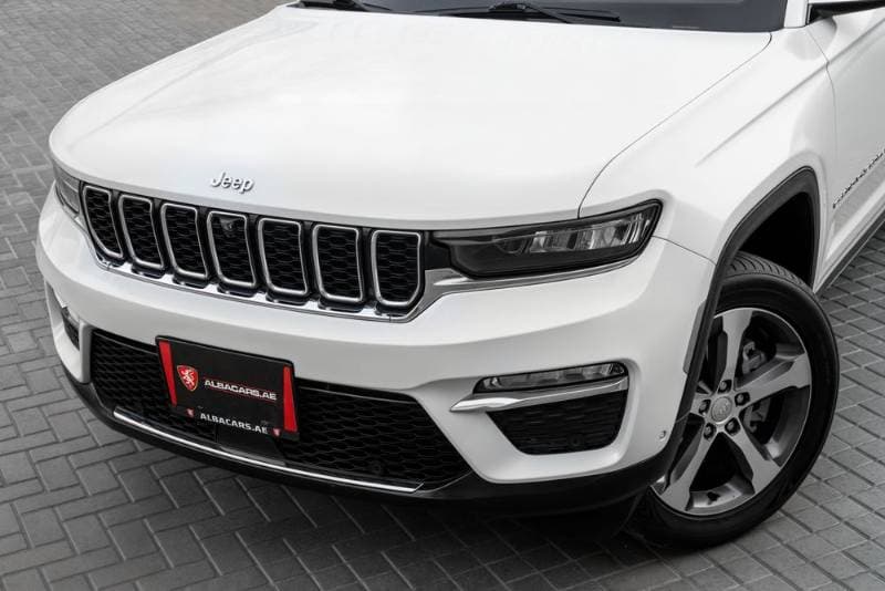 2023 Jeep Grand Cherokee thumbnail 7