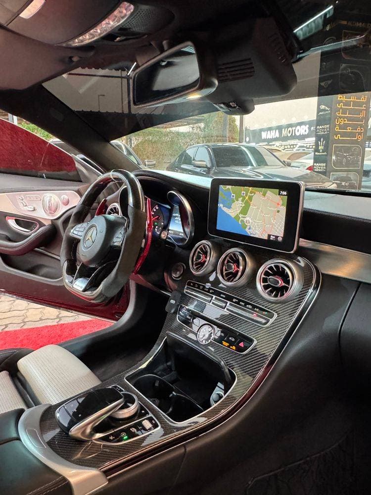 2017 Mercedes-Benz C-Class thumbnail 7