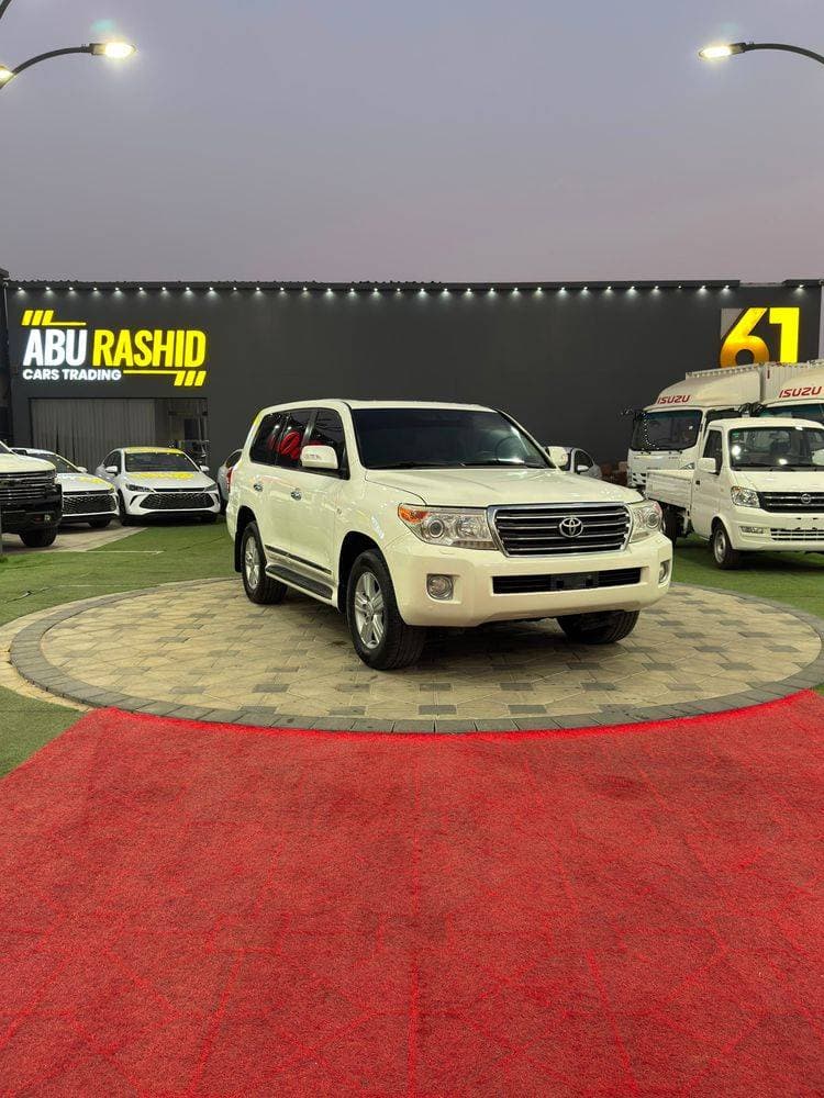 2010 Toyota Land Cruiser thumbnail 5