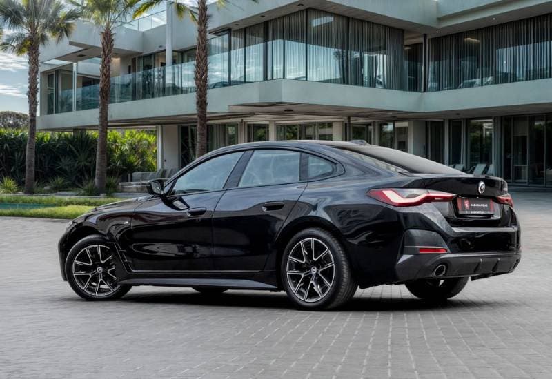 2023 BMW 4 Series Gran Coupe thumbnail 3